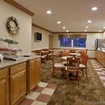 Comfort Inn & Suites Napoleon 