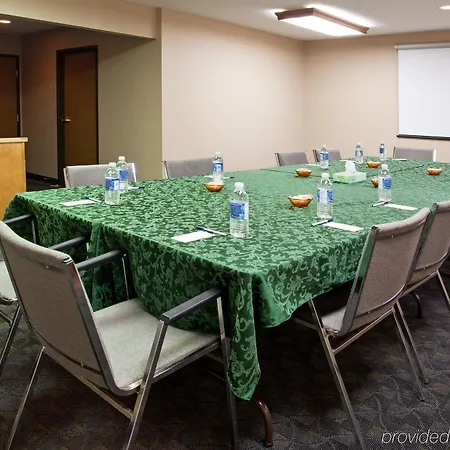 Comfort Inn & Suites Napoleon 